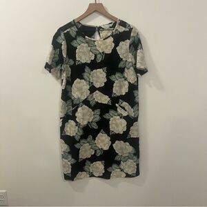 Downeast Floral Short Sleeve Shift Dress Medium